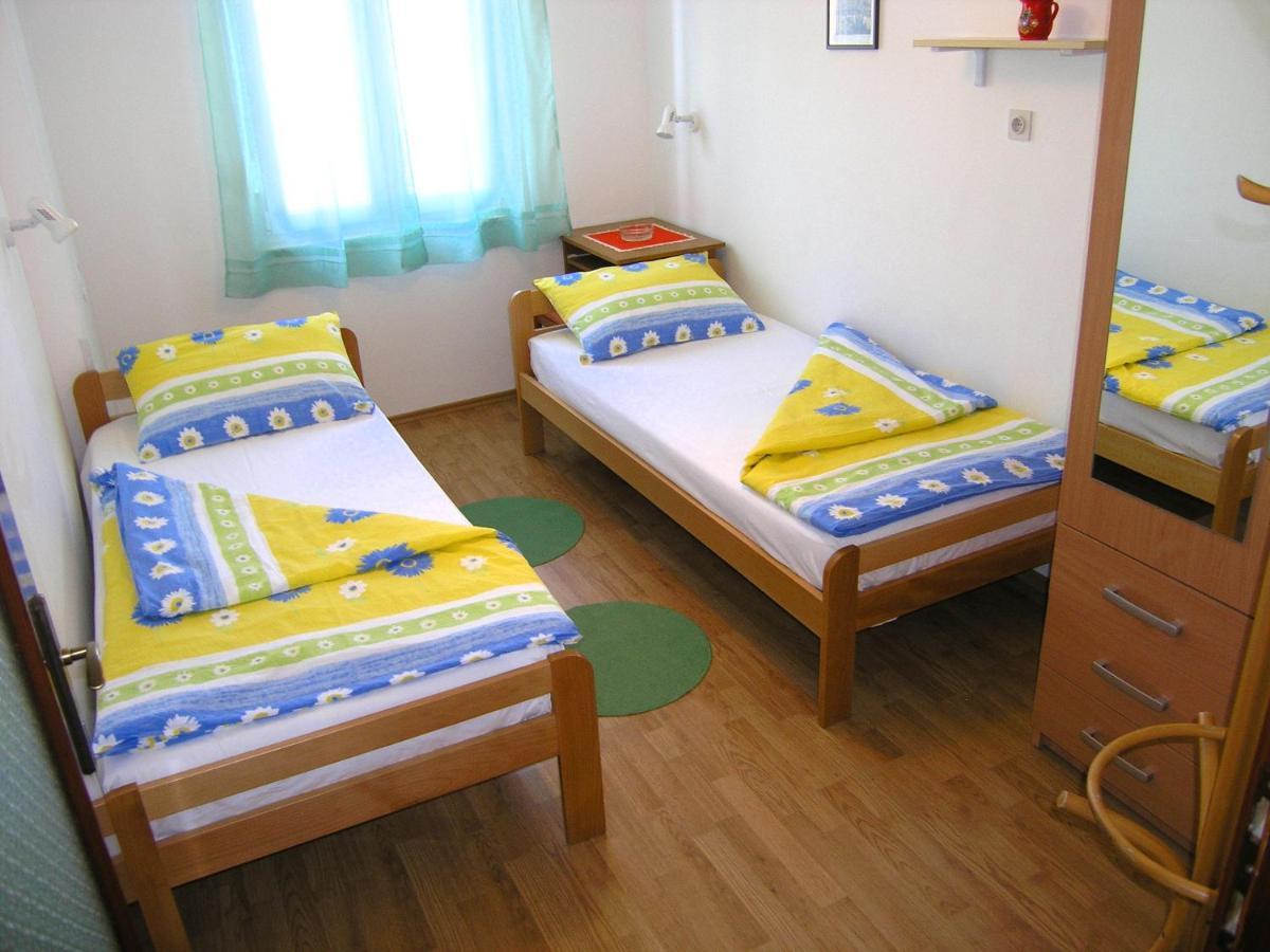 Apartments Natasa Krk Town Dış mekan fotoğraf