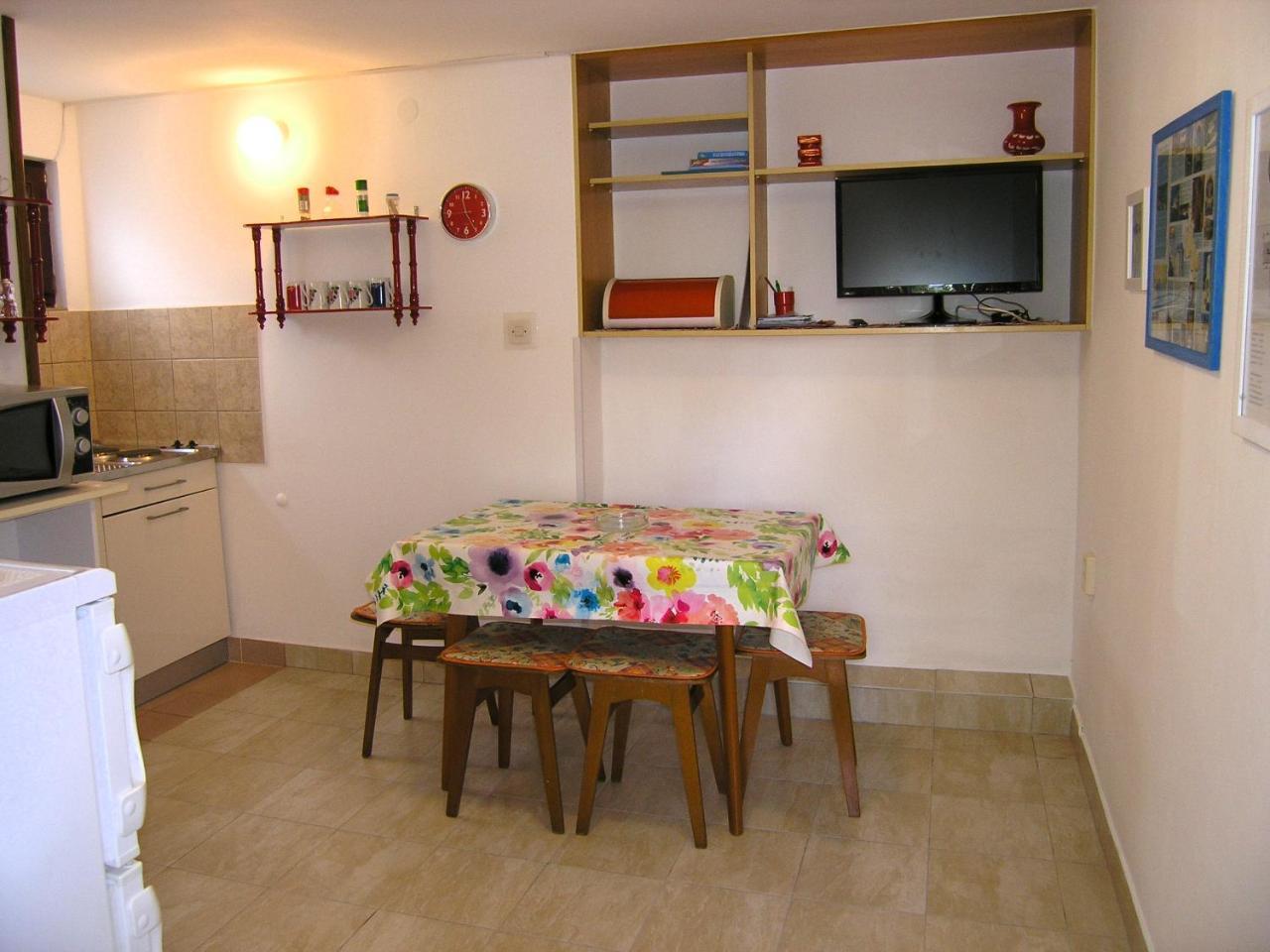 Apartments Natasa Krk Town Dış mekan fotoğraf